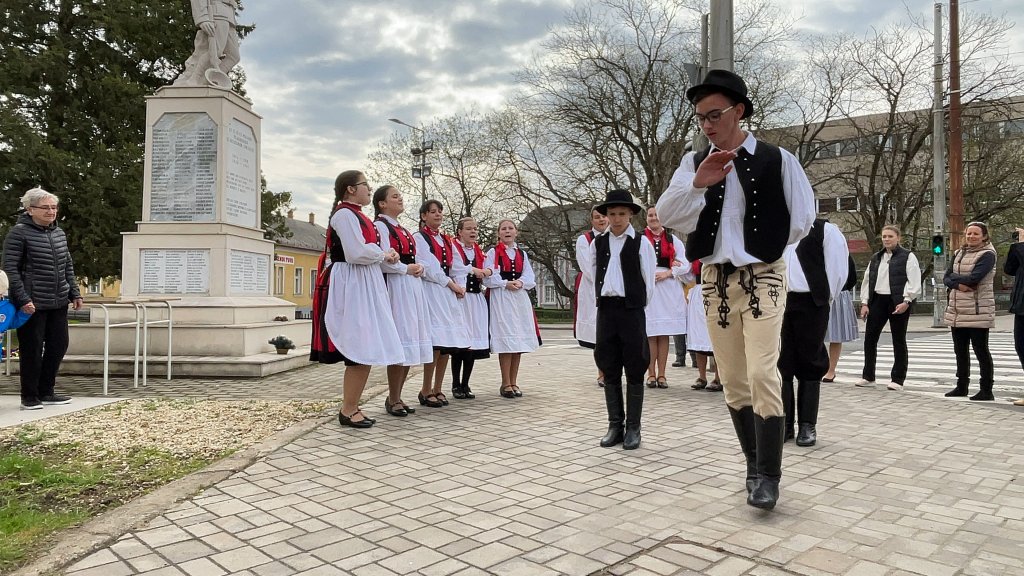 Flashmob az istentisztelet előtt05